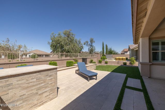 23032 E ARROWHEAD Trail, Queen Creek, AZ 85142