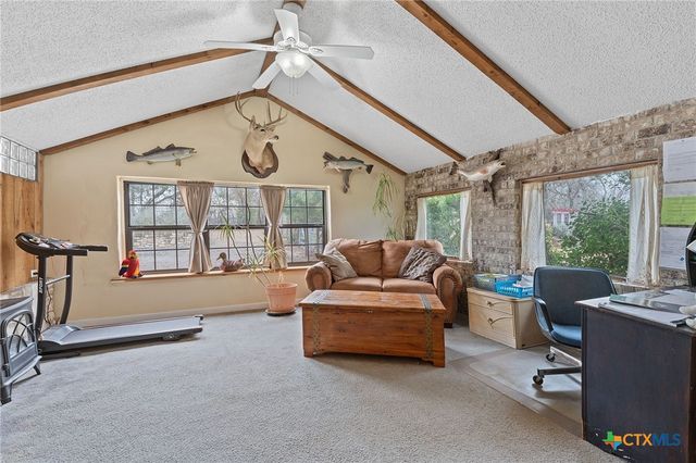 375 Mesa Drive, Del Valle, TX 78617