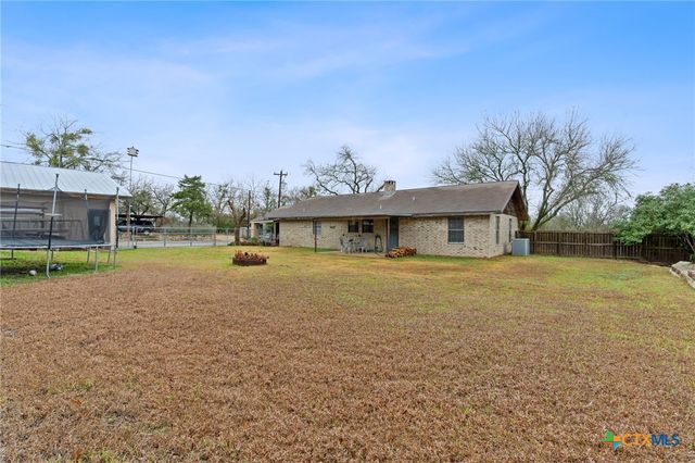 375 Mesa Drive, Del Valle, TX 78617