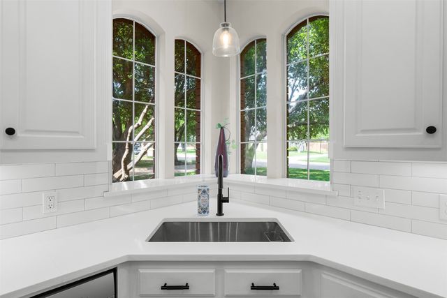 5800 Hunter Trail, Colleyville, TX 76034