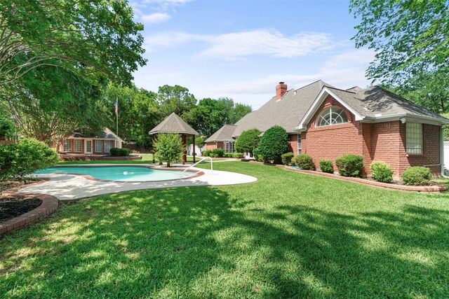 5800 Hunter Trail, Colleyville, TX 76034