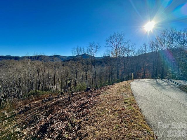 3 Mountain Watch Drive, Waynesville, NC 28785