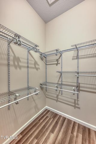 411 East Chestnut Street, Johnson City, TN 37601