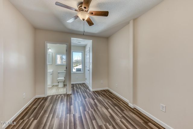 411 East Chestnut Street, Johnson City, TN 37601