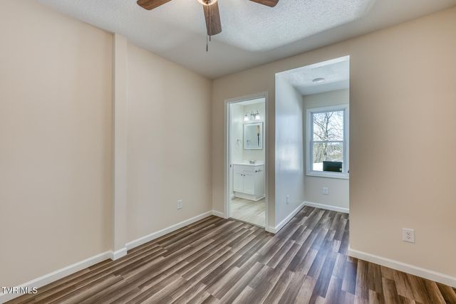 411 East Chestnut Street, Johnson City, TN 37601