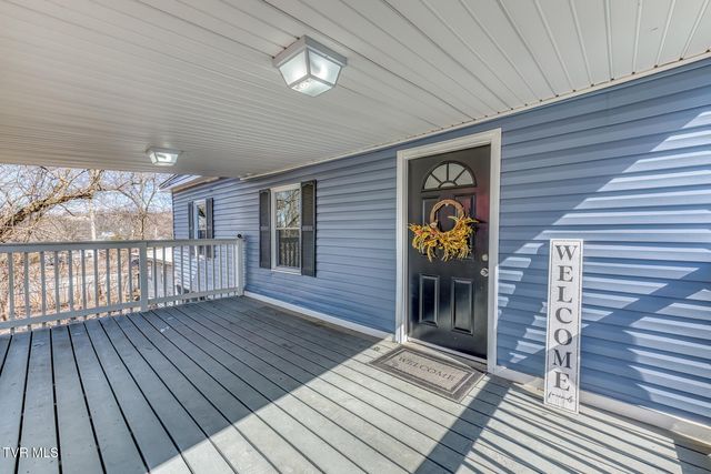 411 East Chestnut Street, Johnson City, TN 37601