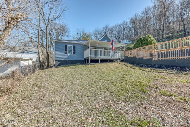 411 East Chestnut Street, Johnson City, TN 37601