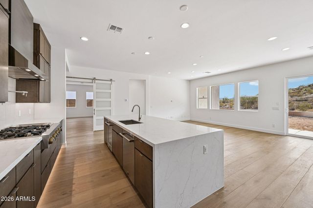 27908 N 74TH Lane, Peoria, AZ 85383