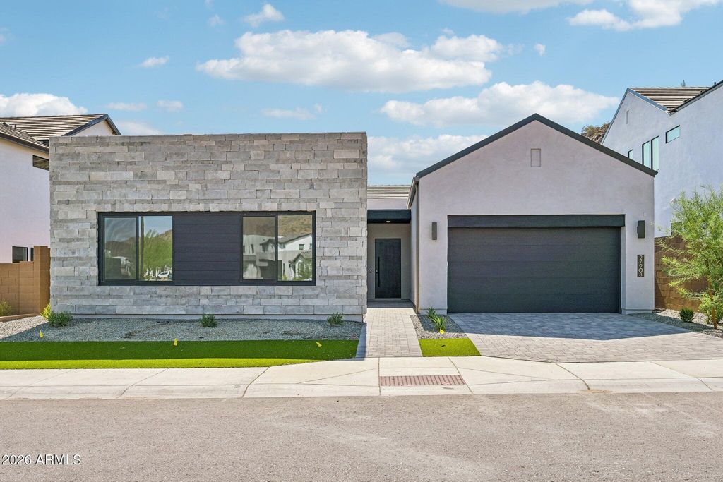 27908 N 74TH Lane, Peoria, AZ 85383