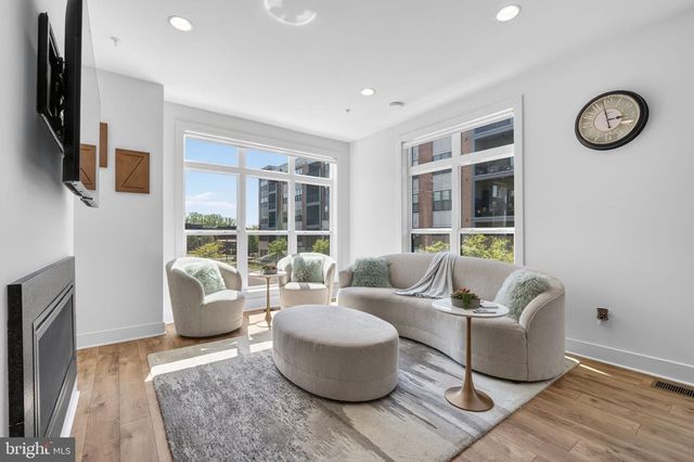 3301 WOODLAND PHLOX ST, Rockville, MD 20852