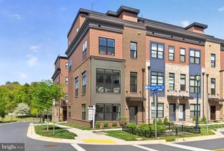 3301 WOODLAND PHLOX ST, Rockville, MD 20852