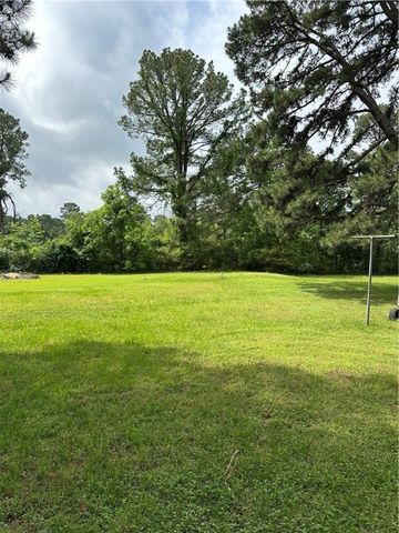 337 Shiloh Pines Lane, Russellville, AR 72802