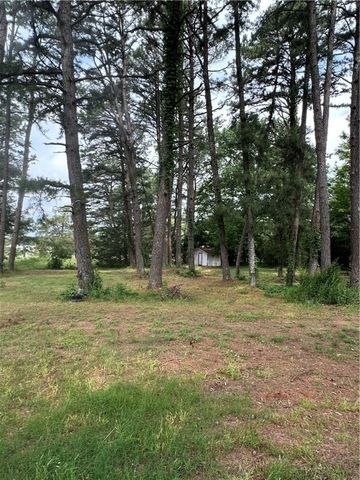 337 Shiloh Pines Lane, Russellville, AR 72802