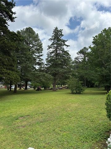 337 Shiloh Pines Lane, Russellville, AR 72802