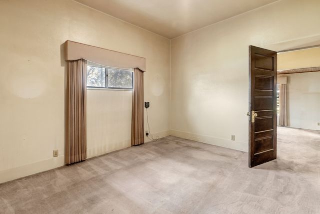 604 S Pearl Street, Trenton, TX 75490