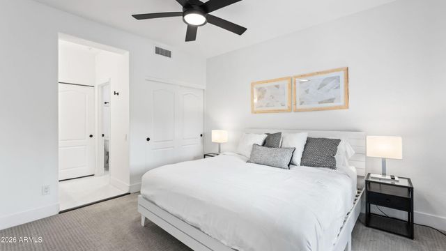 8989 N GAINEY CENTER Drive 101, Scottsdale, AZ 85258