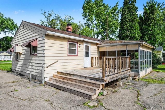 2089 Christner Street, Burton, MI 48519