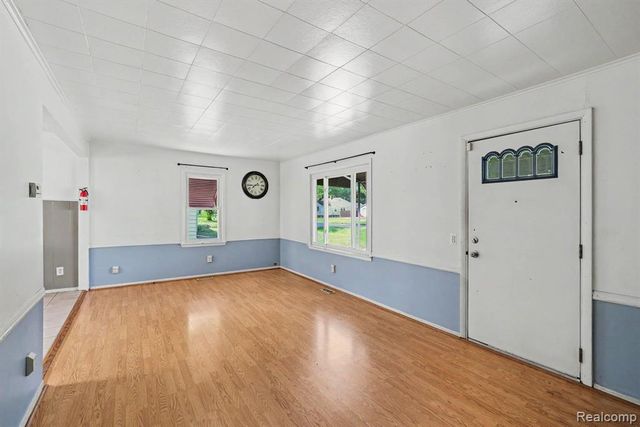 2089 Christner Street, Burton, MI 48519