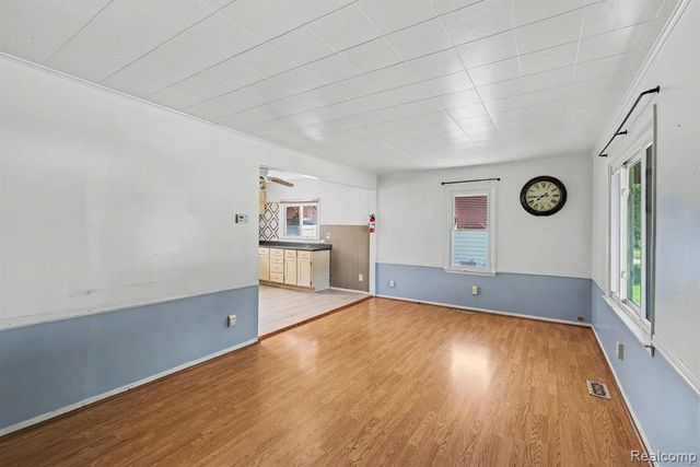 2089 Christner Street, Burton, MI 48519