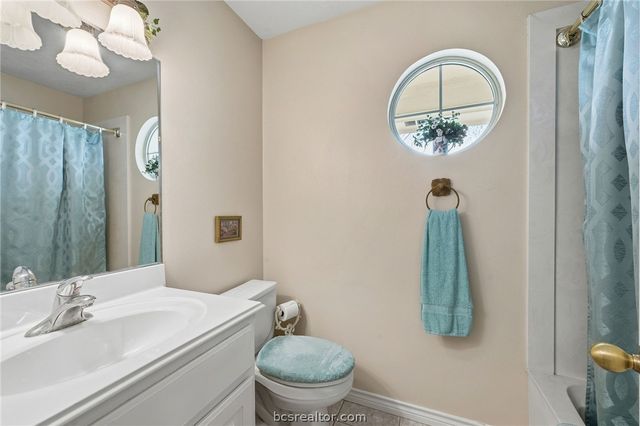 1449 Wylie Lane, Franklin, TX 77856