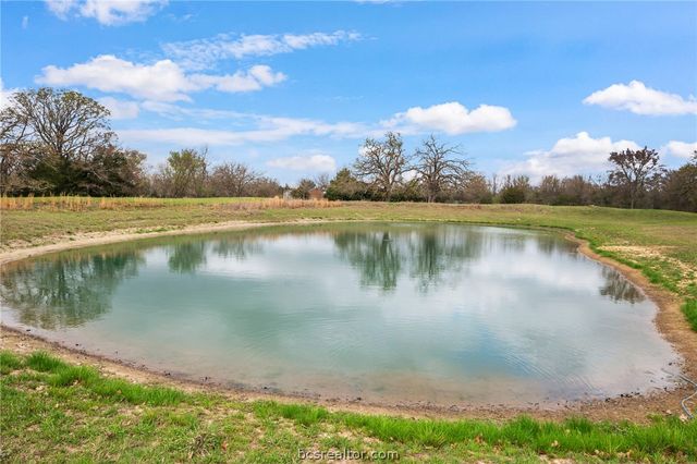 1449 Wylie Lane, Franklin, TX 77856