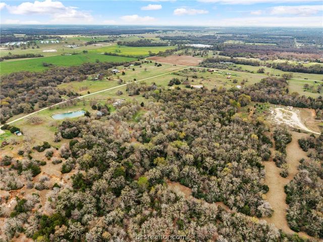 1449 Wylie Lane, Franklin, TX 77856