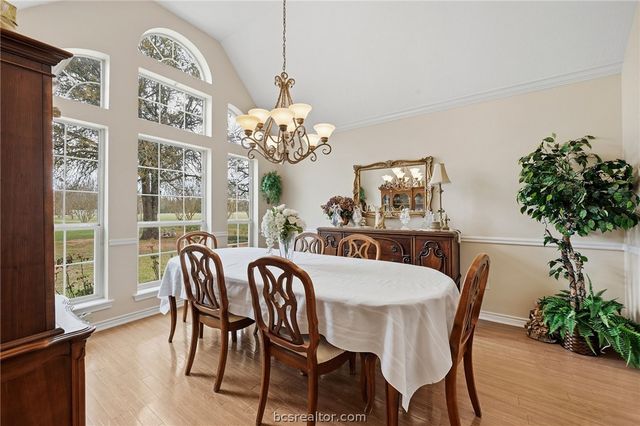 1449 Wylie Lane, Franklin, TX 77856