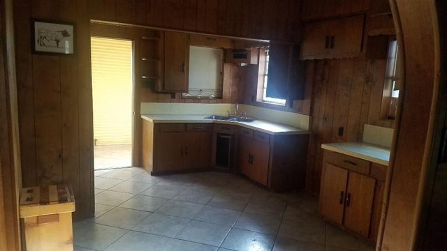 41640 Hwy 6 N Highway, Hempstead, TX 77445