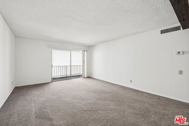 5460 White Oak Avenue A204, Encino, CA 91316