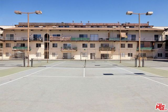 5460 White Oak Avenue A204, Encino, CA 91316