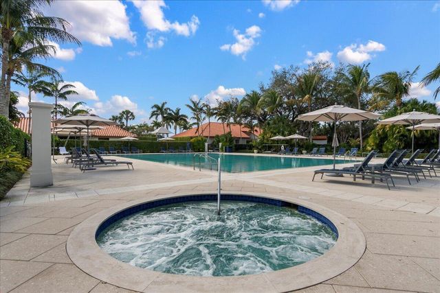 1338 Breakers West Boulevard, West Palm Beach, FL 33411