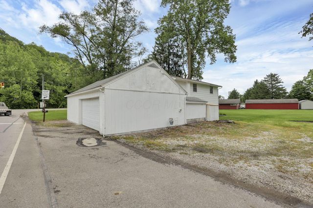 110 Quarry Road SE, Lancaster, OH 43130