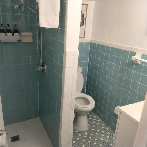 1150 NE County Line Road, Jensen Beach, FL 34957