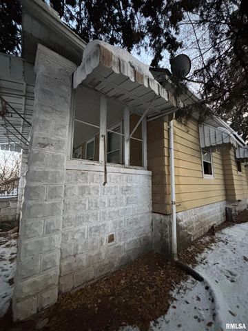 515 S MARY Street, Peoria, IL 61603