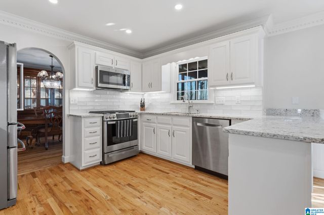 1669 RUSSET CREST LANE, Hoover, AL 35244