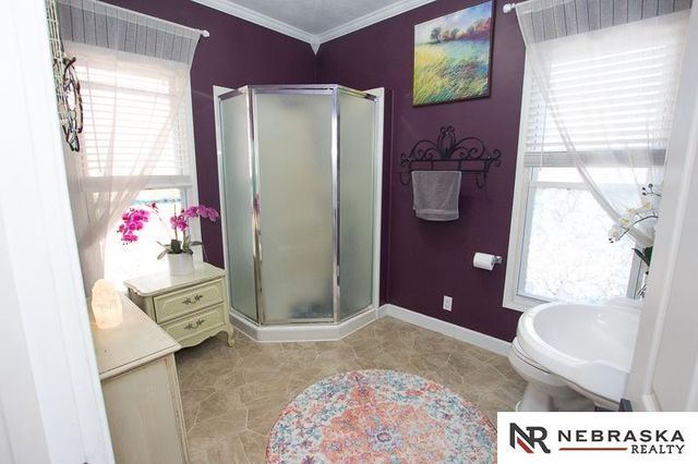 4611 Madison Avenue, Lincoln, NE 68504