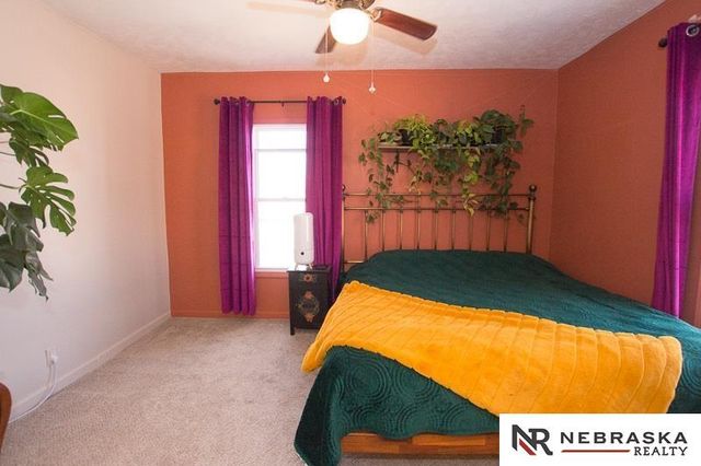 4611 Madison Avenue, Lincoln, NE 68504