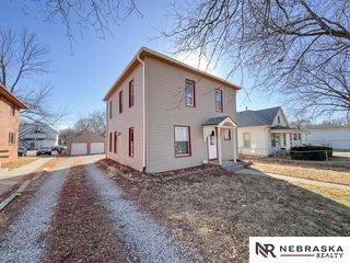 4611 Madison Avenue, Lincoln, NE 68504