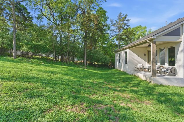 383 Arrow Ct, Hendersonville, TN 37075