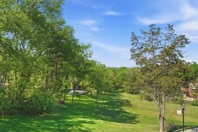383 Arrow Ct, Hendersonville, TN 37075