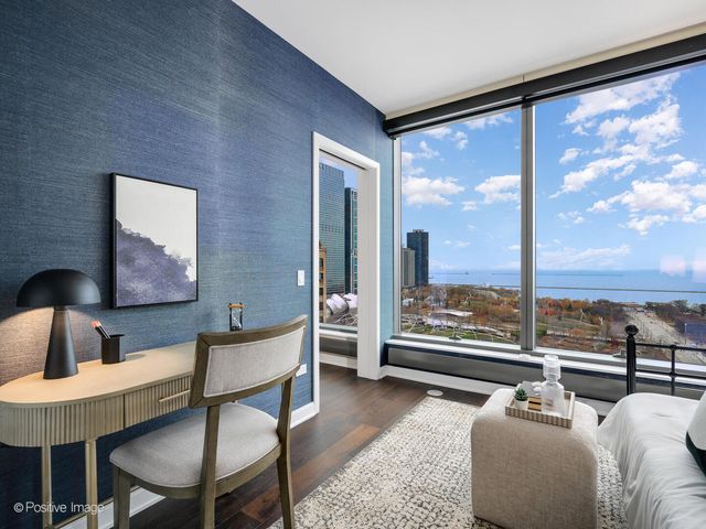 60 E Monroe Street 2001, Chicago, IL 60603