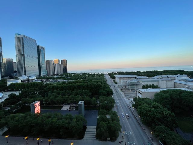 60 E Monroe Street 2001, Chicago, IL 60603