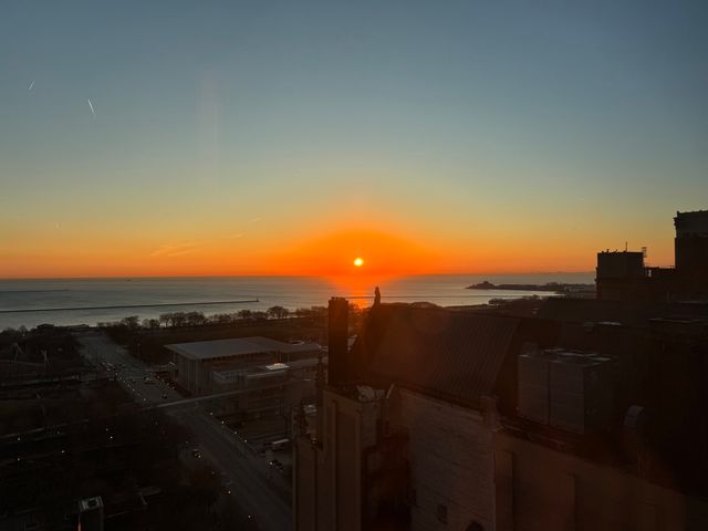 60 E Monroe Street 2001, Chicago, IL 60603