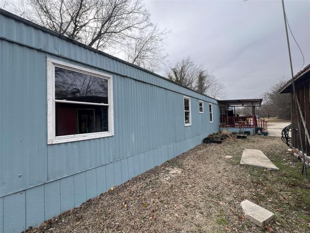 1012 Redoak Drive, West Tawakoni, TX 75474