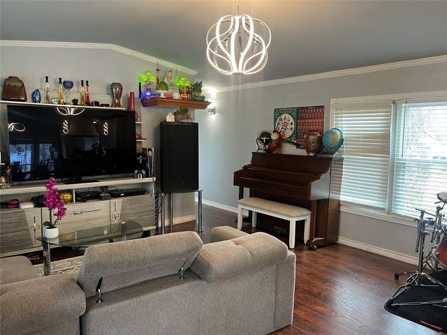 1012 Redoak Drive, West Tawakoni, TX 75474