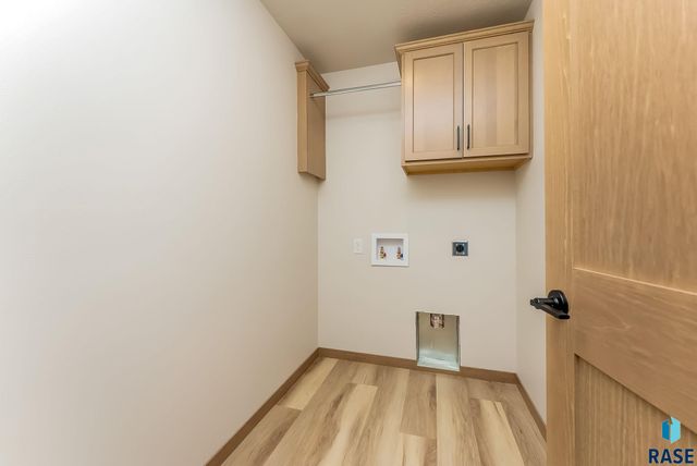 1225 Poplar Ave Avenue, Tea, SD 57064