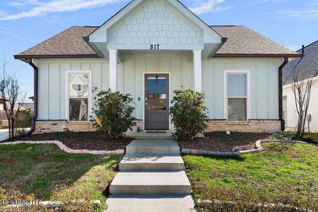 817 Long Leaf Circle, Brandon, MS 39042