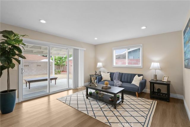 667 Empress, Pomona, CA 91768