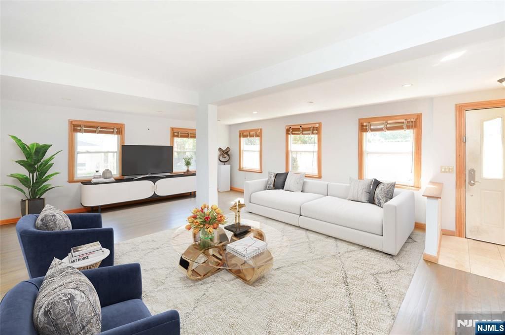 93 Copley Avenue, Teaneck, NJ 07666