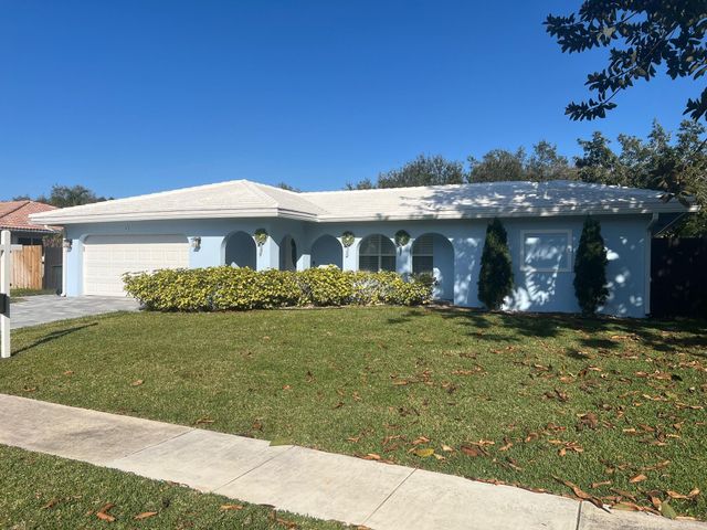 3244 NW 25th Way, Boca Raton, FL 33434